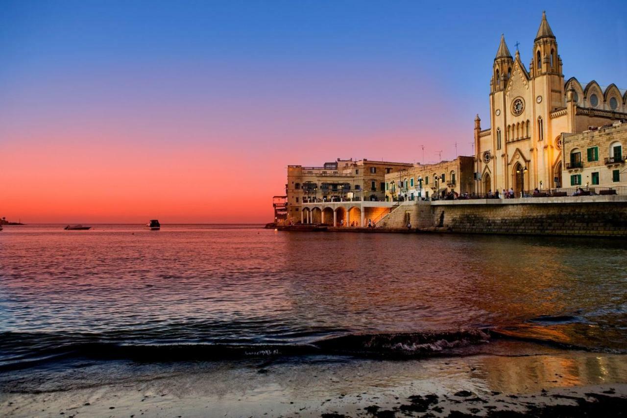 Modern Apartment Just Off The Promenade Sliema Exterior photo